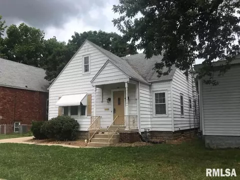 914 N 11th St, Springfield, IL 62702 photo 1