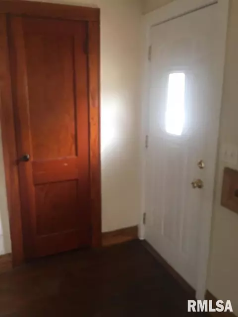 914 N 11th St, Springfield, IL 62702 photo 25