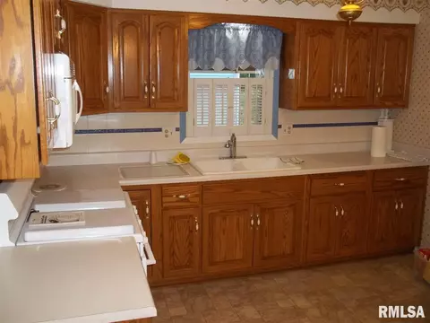 312 Saxon St, Springfield, IL 62704 photo 13