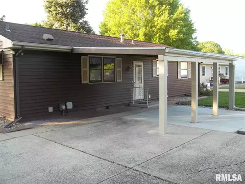 312 Saxon St, Springfield, IL 62704 photo 3