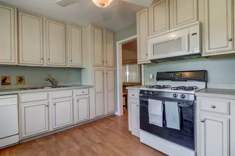 3225 Sherman St, Springfield, IL 62703 photo 12