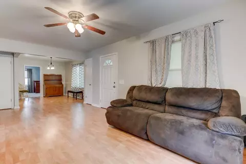 3225 Sherman St, Springfield, IL 62703 photo 2