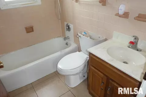 1219 N Bengel St, Springfield, IL 62702 photo 10