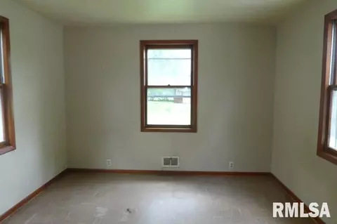 1219 N Bengel St, Springfield, IL 62702 photo 14