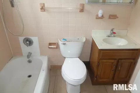 1219 N Bengel St, Springfield, IL 62702 photo 11