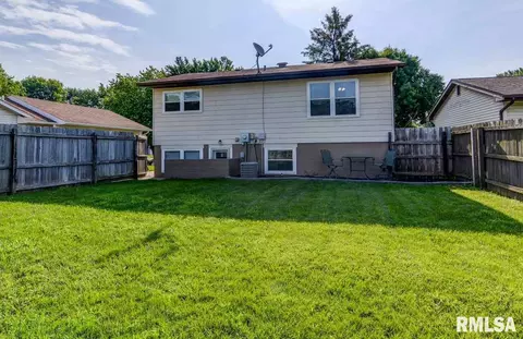 3913 Jonquil Dr, Springfield, IL 62707 photo 6