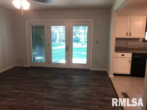26 Sarah Ave, Springfield, IL 62703 photo 7