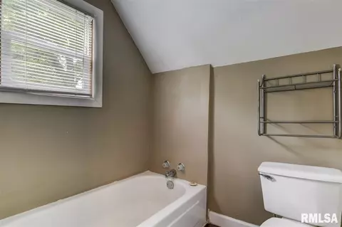 212 W Pine St, Springfield, IL 62704 photo 11