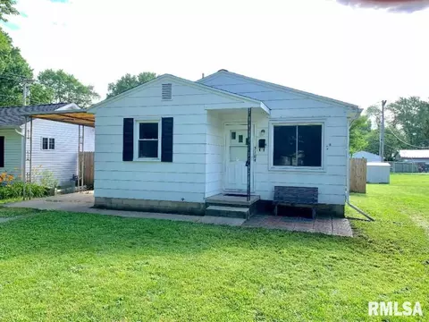 3104 S 13th St, Springfield, IL 62703 photo 1