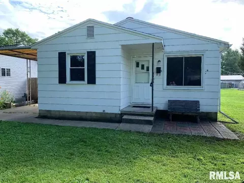 3104 S 13th St, Springfield, IL 62703 photo 2