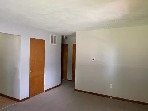 3104 S 13th St, Springfield, IL 62703 photo 6