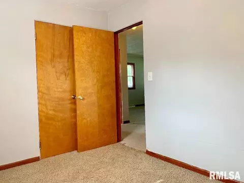 3104 S 13th St, Springfield, IL 62703 photo 12