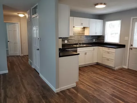 11 Salem Rd, Springfield, IL 62702 photo 7
