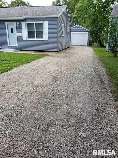 11 Salem Rd, Springfield, IL 62702 photo 8