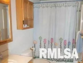 205 N Cedar, Abingdon, IL 61410 photo 6