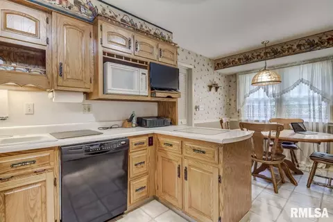 2205 Westview Ave, Springfield, IL 62704 photo 7