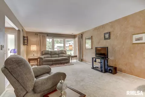 2205 Westview Ave, Springfield, IL 62704 photo 5
