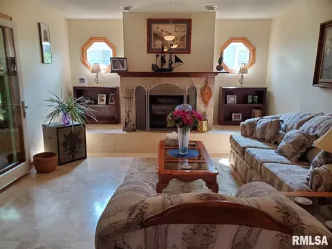 107 White Birch Rd, Springfield, IL 62712 photo 8