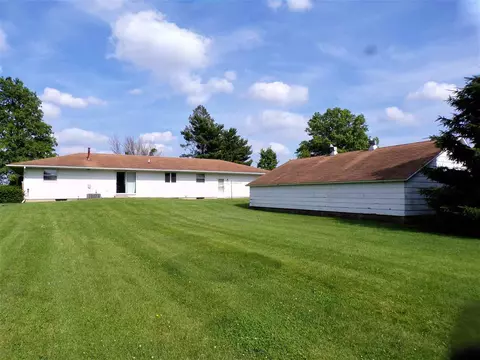 2884 Knox Rd 900 E, Oneida, IL 61467 photo 8