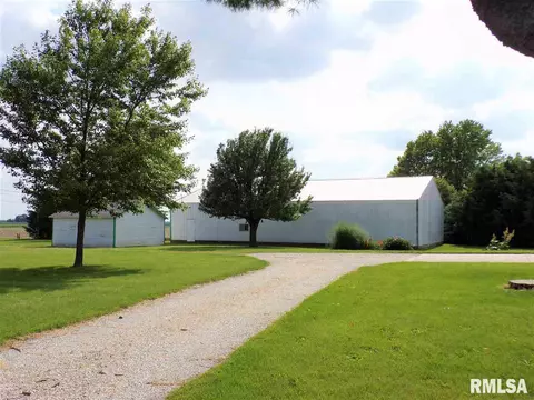 2884 Knox Rd 900 E, Oneida, IL 61467 photo 2