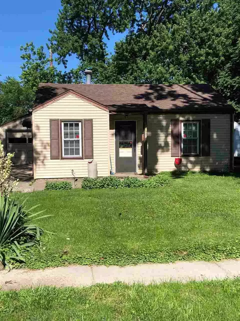 1901 N 20th St, Springfield, IL 62702 photo 2
