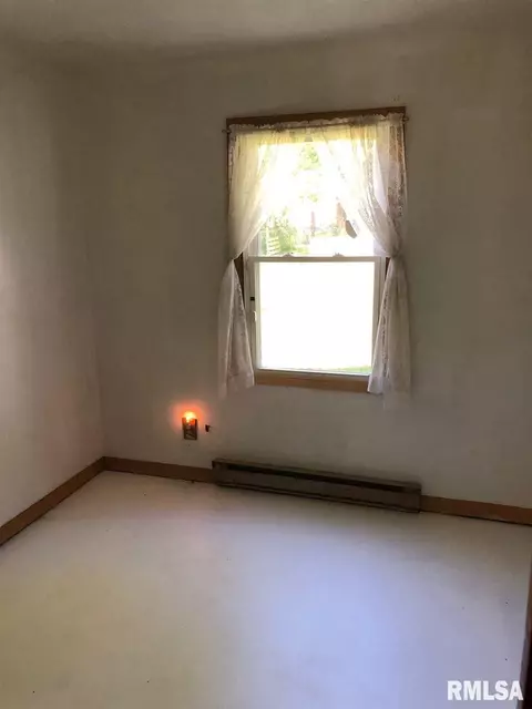 1901 N 20th St, Springfield, IL 62702 photo 7