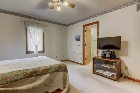 216 Prestwick Rd, Springfield, IL 62707 photo 15