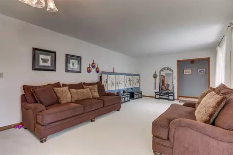 216 Prestwick Rd, Springfield, IL 62707 photo 6