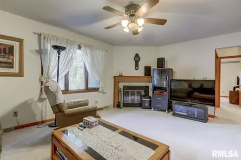 216 Prestwick Rd, Springfield, IL 62707 photo 13