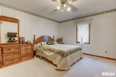216 Prestwick Rd, Springfield, IL 62707 photo 16