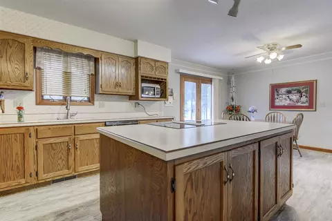 216 Prestwick Rd, Springfield, IL 62707 photo 10