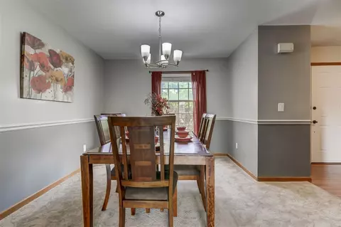 1108 Equestrian Ln, Springfield, IL 62712 photo 6