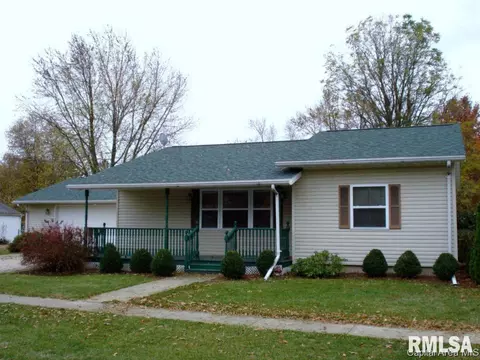 130 E Willard, Wataga, IL 61488 photo 1