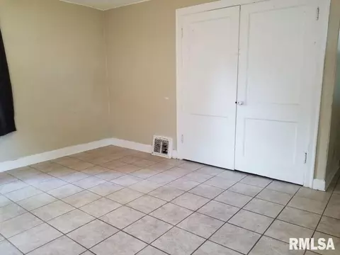 1619 N 7th St, Springfield, IL 62702 photo 7