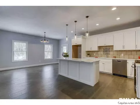4220 Osage Rd, Springfield, IL 62711 photo 7