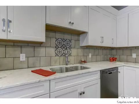 4220 Osage Rd, Springfield, IL 62711 photo 11