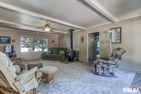 32 S Hazel Dell Ln, Springfield, IL 62712 photo 9