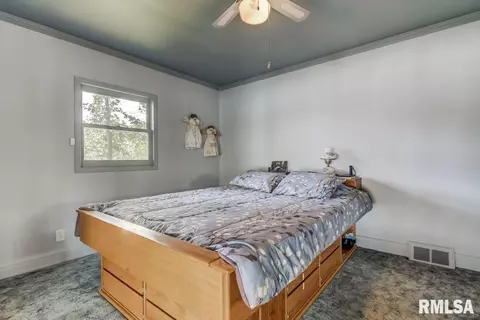 32 S Hazel Dell Ln, Springfield, IL 62712 photo 18