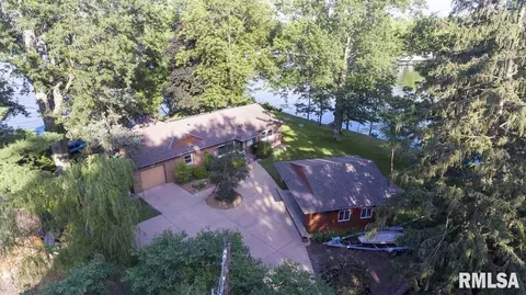 32 S Hazel Dell Ln, Springfield, IL 62712 photo 4