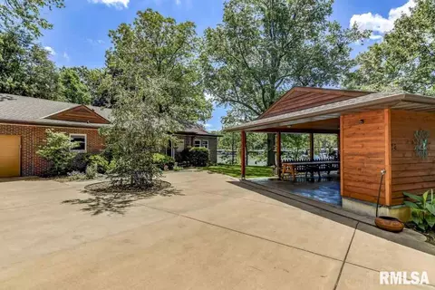 32 S Hazel Dell Ln, Springfield, IL 62712 photo 6
