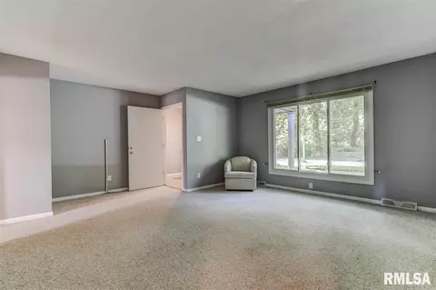 2230 Hazel Dell Rd, Springfield, IL 62703 photo 20