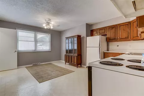 2230 Hazel Dell Rd, Springfield, IL 62703 photo 7