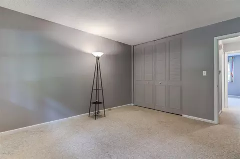 2230 Hazel Dell Rd, Springfield, IL 62703 photo 25