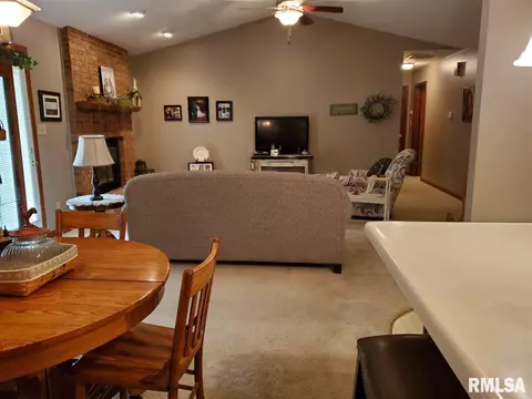 515 Bellerive Rd, Springfield, IL 62704 photo 13