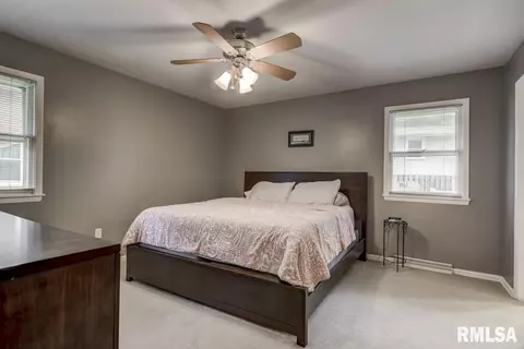 2000 Cambridge Rd, Springfield, IL 62704 photo 17