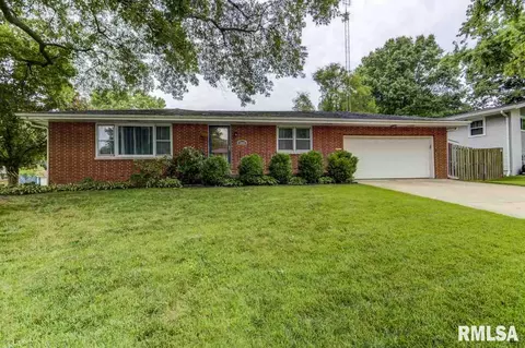 2000 Cambridge Rd, Springfield, IL 62704 photo 1