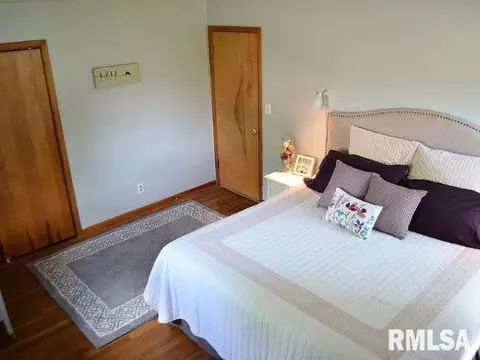 129 Glen Aire Dr, Springfield, IL 62703 photo 13