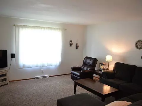 129 Glen Aire Dr, Springfield, IL 62703 photo 6