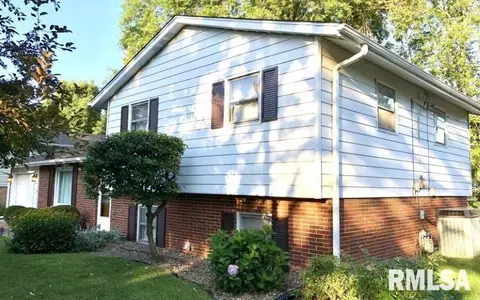 129 Glen Aire Dr, Springfield, IL 62703 photo 3