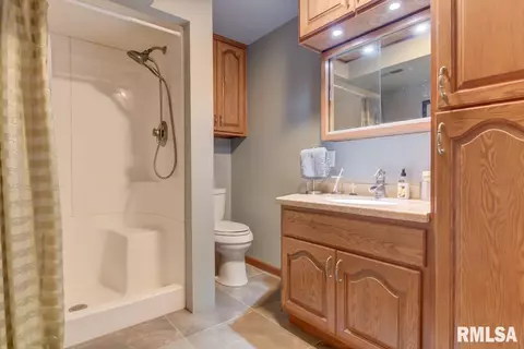 2608 Delaware Dr, Springfield, IL 62702 photo 24